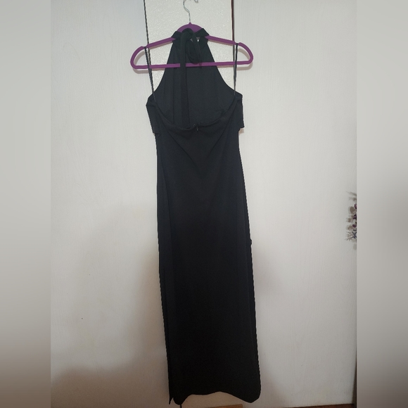 Black halter dress, only wore twice - Picture 2 of 3